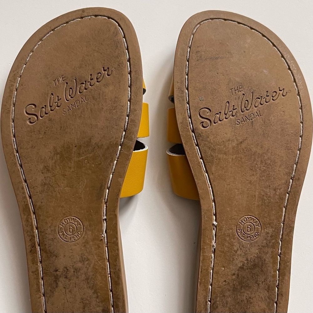 Salt Water Womens Mustard Classic Slides - Size US 8 / Hoy Size 6 - Picture 9 of 15